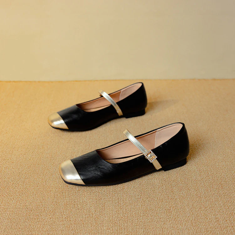 Cella Pumps